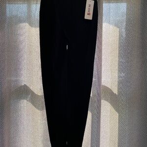NWT Basic Bae Leggings with Accentuating Scrunch,  Black, XL